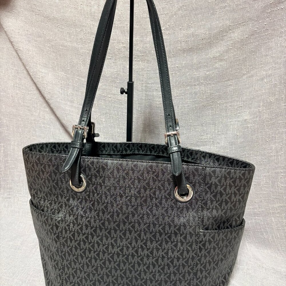 Michael Kors Tote - Picture 4 of 7